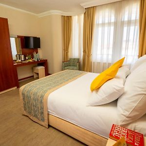 Kamer met een King Size Bed